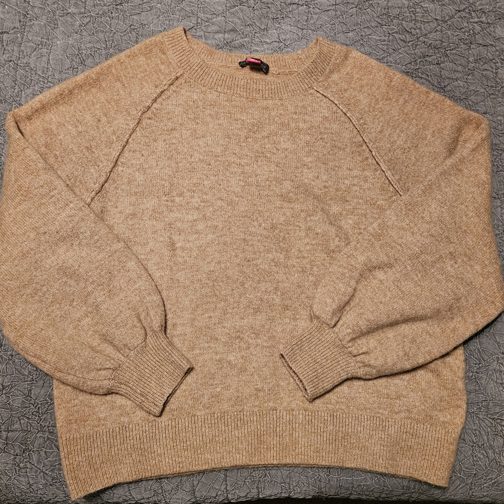 Vince Camuto Women's Camel Sweater